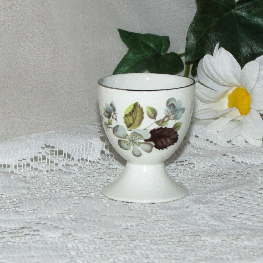Vintage Myott Melinda Single Egg Cup Floral Staffordshire England